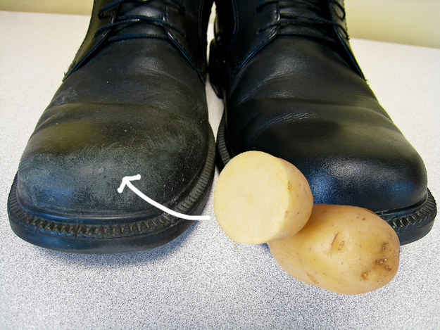 Засуньте картофель в обувь — вы удивитесь эффекту!