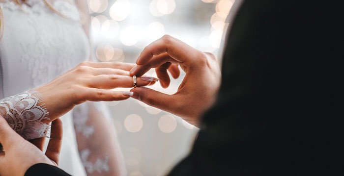 Как дата свадьбы влияет на брак?